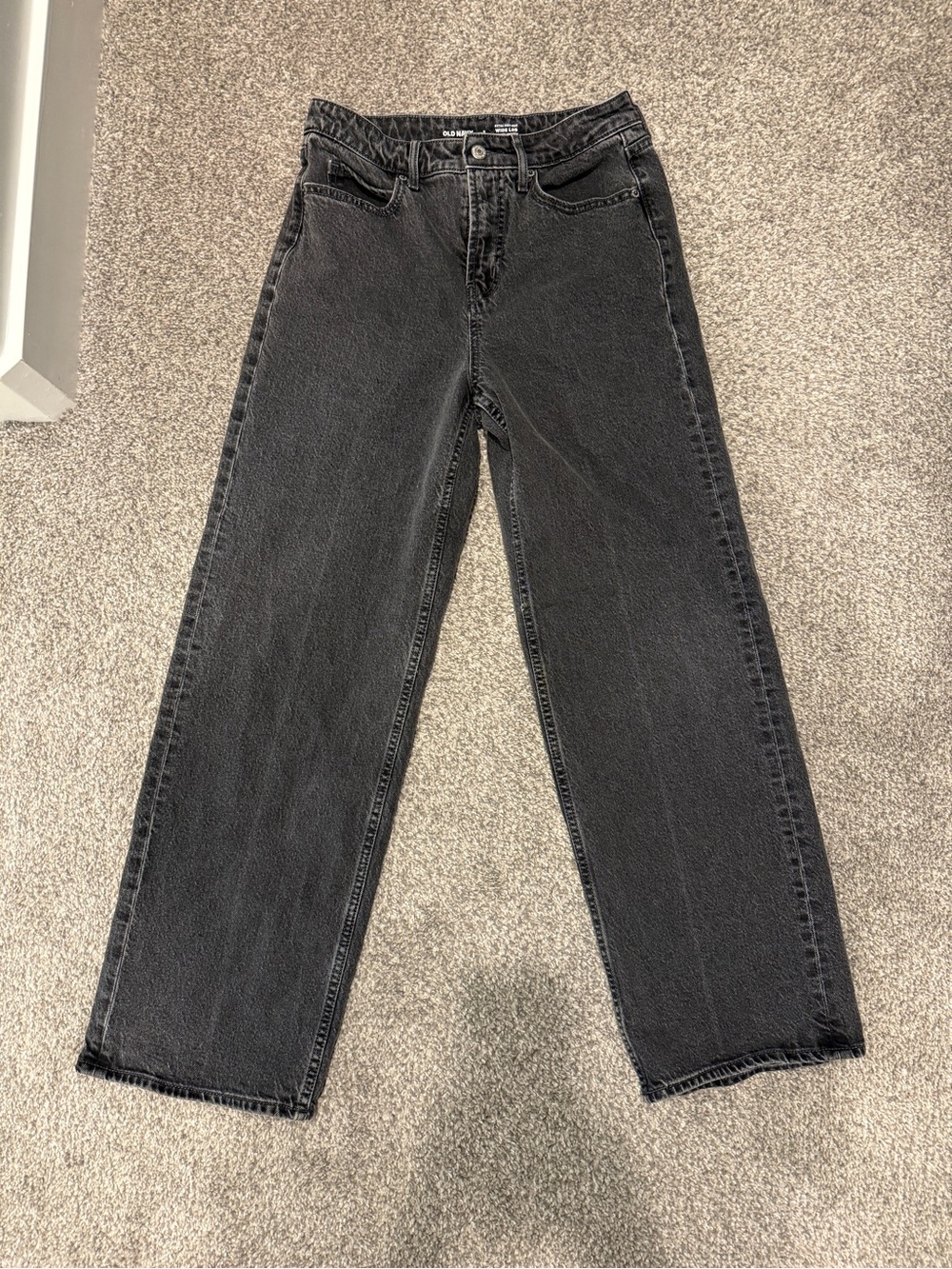 Old Navy Women's High-Rise Jeans - Black Wash